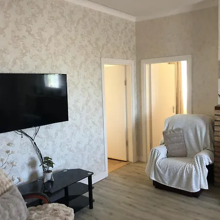 度假居 Croi Na Coille 3 Bedroom Country House 斯莱戈