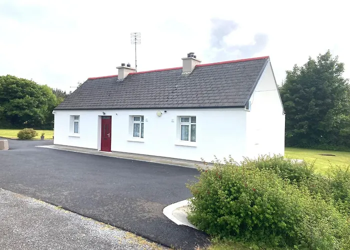 Дом отдыха Croi Na Coille 3 Bedroom Country House *