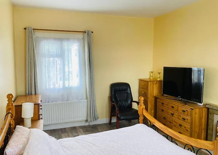 Дом отдыха Croi Na Coille 3 Bedroom Country House Слайго